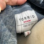 Torrid  dark denim jean jacket size 2 rn#148862 Photo 3