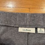 L.L.Bean women’s gray pull on corduroy pants size large . Photo 1