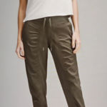 Lululemon Dance Studio Mid Rise Jogger Full Lenght Army Green Womens 12 Photo 0