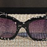 Alice + Olivia NWT Mercer Sunglasses, Snow Storm, OS Photo 2