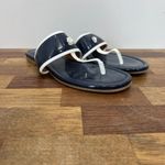 J. McLaughlin  Leslie Sandal 8.5 Navy‎ Patent Leather Thong Summer Nautical Strap Photo 1