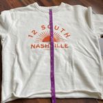 Faherty  12 South Nashville Sweatshirt Cream Velour Sunset Photo 7