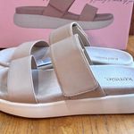 Kensie womens Jipsy adjustable slip on slides sandals nude 9. Photo 1