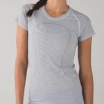 Lululemon  Shirt Photo 0