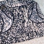 Emmelee silky sleeveless top size small Photo 5