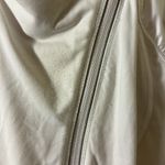 Lululemon  breathable jacket white with asymmetrical zip collar to left size 6 Photo 5