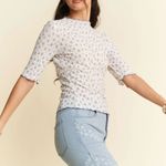 Davi & Dani  Lace Stretch Floral Marrow Edge‎ Half Sleeve Top Photo 3