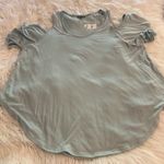 EXPRESS Women's light green Cold Shoulder Top size M brand new Photo 6