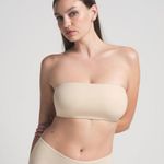 SKIMS  Fits Everybody Bandeau in Sand, Size 3XL Photo 0