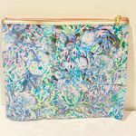 Lilly Pulitzer  Beach Day Pouch Soleil It On Me NEW Blue Printed Photo 3