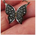 Rhinestone butterfly dainty pendant necklace Photo 1