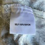 Jane and Delancey  Black & White Floral Popover Top Photo 5