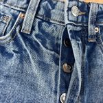 Wild Fable  Women's Medium Wash High Rise Cut-Off Jean Shorts - Size 18 - NWT Photo 3