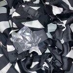 Worthington  small black white geometric sleeveless button back sleeveless blouse Photo 9