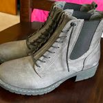 Very G  Boots Photo 0