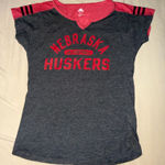 Adidas Large  Nebraska huskers t shirt  Photo 0