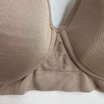 Lands' End Lands's End 34C Wireless Seamless T-Shirt Bra Women's Full Coverage Beige Tan Photo 3