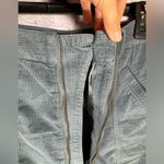 American Eagle  Hi-Rise A-Line Corduroy Zip Front‎ Mini Skirt Women's Size 6 Reg Photo 5