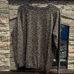 Volcom sweater Photo 1