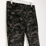 Soft Surroundings Willow Camouflage Stretch Knit Straight Leg Pants Green 8P Photo 2