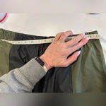 Nike  Sportswear Icon Clash Athleisure Woven Mini Skirt Green/Black Medium NWOT Photo 11