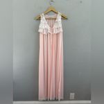 Vintage Miss Elaine Nightgown and Robe Set Size Small Tiered Lace Ruffles 1960's White Photo 4