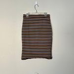 Old Navy Size XS Striped Beige & Black Pencil Skirt Photo 2