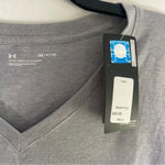 Under Armour NCAA College World Series V-Neck T-shirt Size S NWT Photo 4