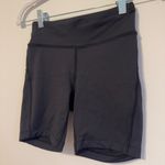 Outdoor Voices  Tech Sweat 6” Short Size XS Black Biker shorts Photo 2