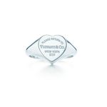 Tiffany & Co. Heart Singlet Ring Photo 0