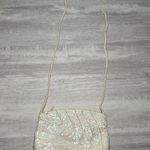 None Cute Ivory sequins crossbody purse Photo 0