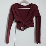Vestique  Long Sleeve Top Crop Photo 1