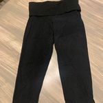 PINK - Victoria's Secret Cropped Leggings Photo 0