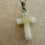Light green cross pendant necklace Photo 2