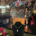 Green Velvet Snowflake Christmas Choker Photo 2