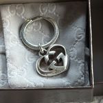 Gucci  Silver Interlocking Heart Keyring Photo 4