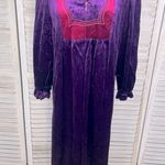 LADY LISANNE Vintage Velour Nightgown Purple/Magenta Photo 1