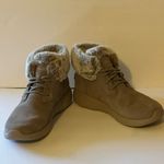 Skechers On-the-GO City 2
Suede Ankle Boots Dark Taupe
8.5 Women's Photo 7