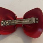 Red velvet bow Photo 1