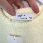 Bershka NWT  Fuzzy 90’s Pastel Yellow Knit Tie crop top MEDIUM Photo 1