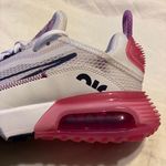 Nike Air Max 2090 Sneakers Photo 4