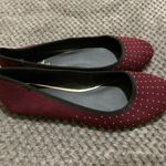 Wild Pair Burgundy flats with gold & black trim Photo 0