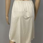 Vanity Fair Vintage  Half Slip Size Small 24" Light Beige Nylon Slit 11-760 Silky Photo 3