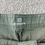 Liz Claiborne Women's Size 16 Green Cotton Cargo Shorts Casual Outdoor Comfort Photo 3