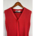Red Ribbed Sleeveless V Photo 2