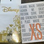 LuLaRoe Disney 🎀
Minnie Mouse Tee Photo 3