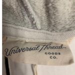 Universal Threads  Hoodie Size L Photo 5