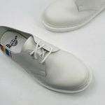 Dr. Martens  27522 White Smooth Leather Oxford Pride Rainbow Shoes NWOB Photo 3