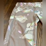 Rbx Active Women’s RBX leggings - beige w/ floral design - thigh pockets - size Large Photo 1