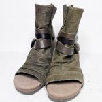 OTBT  Sojourn OpenToe Ankle Boots In Olive Green Size 8.5 Women’s Photo 4